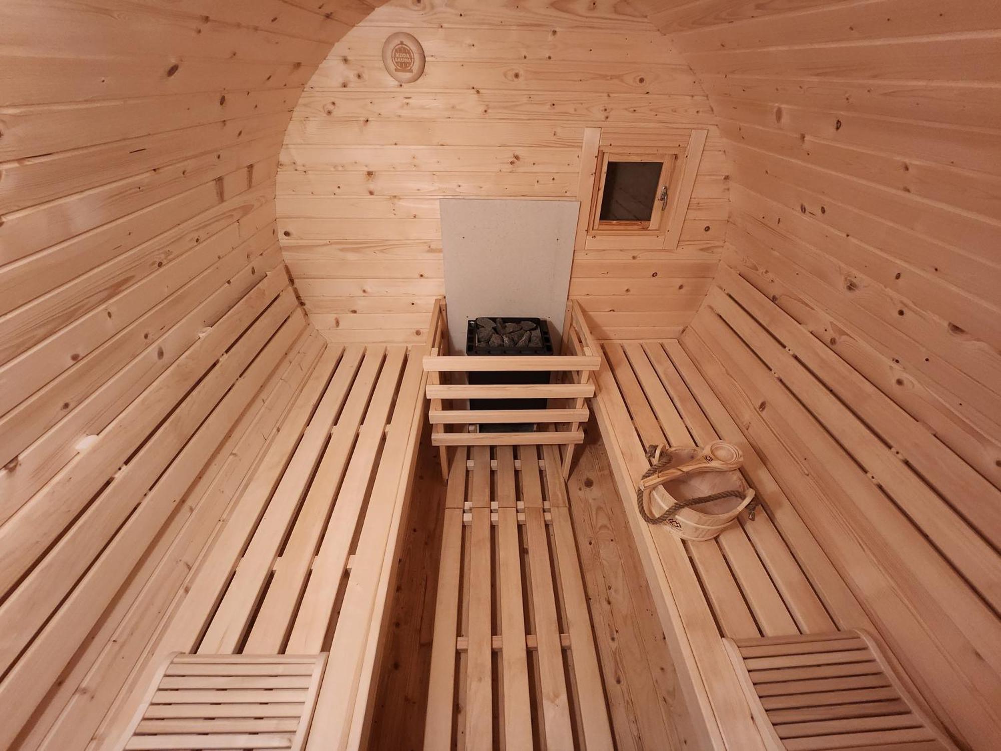Haus Strandkoerv Mit Fass-Sauna Loddin Kültér fotó