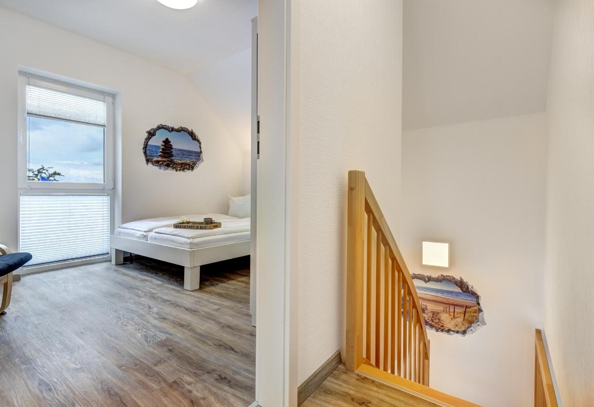 Haus Strandkoerv Mit Fass-Sauna Loddin Kültér fotó