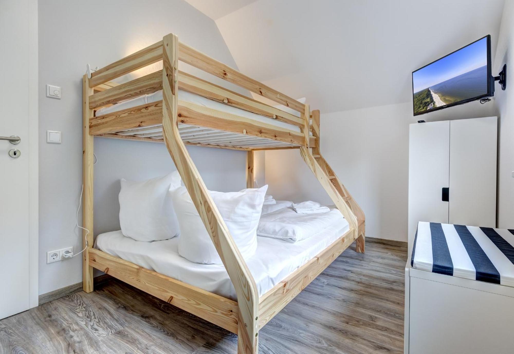 Haus Strandkoerv Mit Fass-Sauna Loddin Kültér fotó